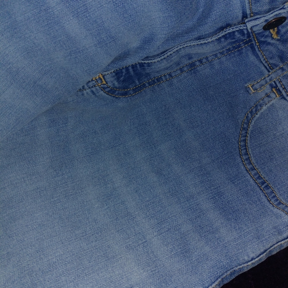 Jeans size 10 brand new jeans with tags